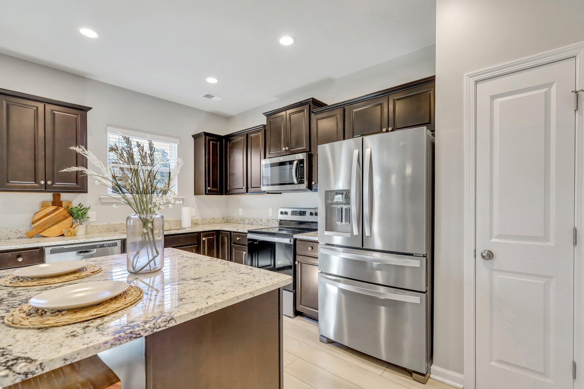 142 Hayworth Road Summerville, SC 29486 - Photo 9 of 58 11