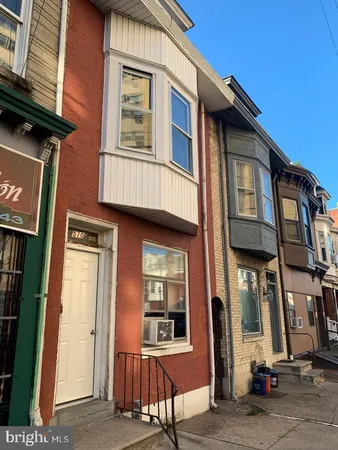 $1,300 | 510 North 10th Street, Reading, PA 19604