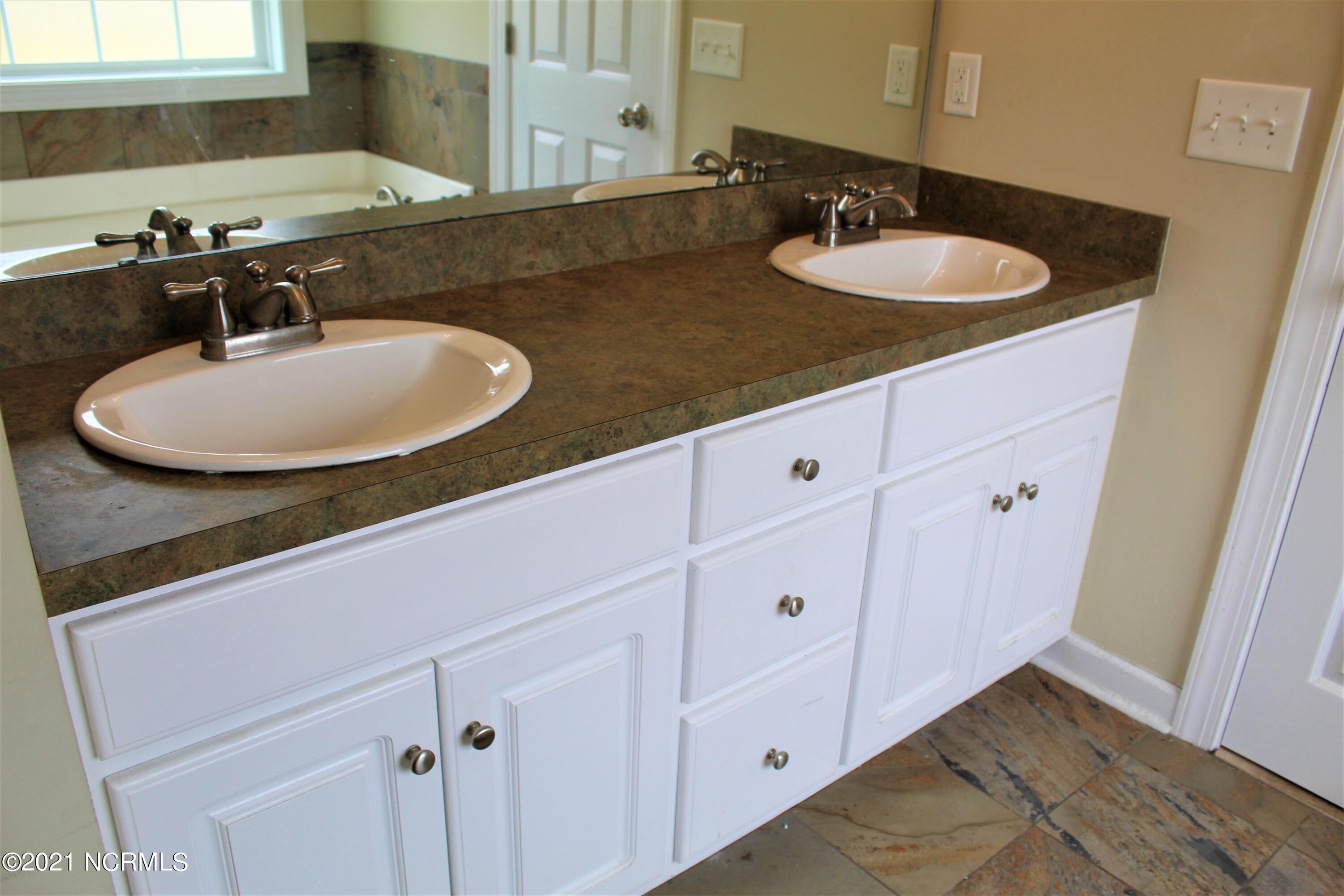 1841 Lansdowne Road Rocky Mount, NC 27804 - Photo 20 of 29 IMG_0598