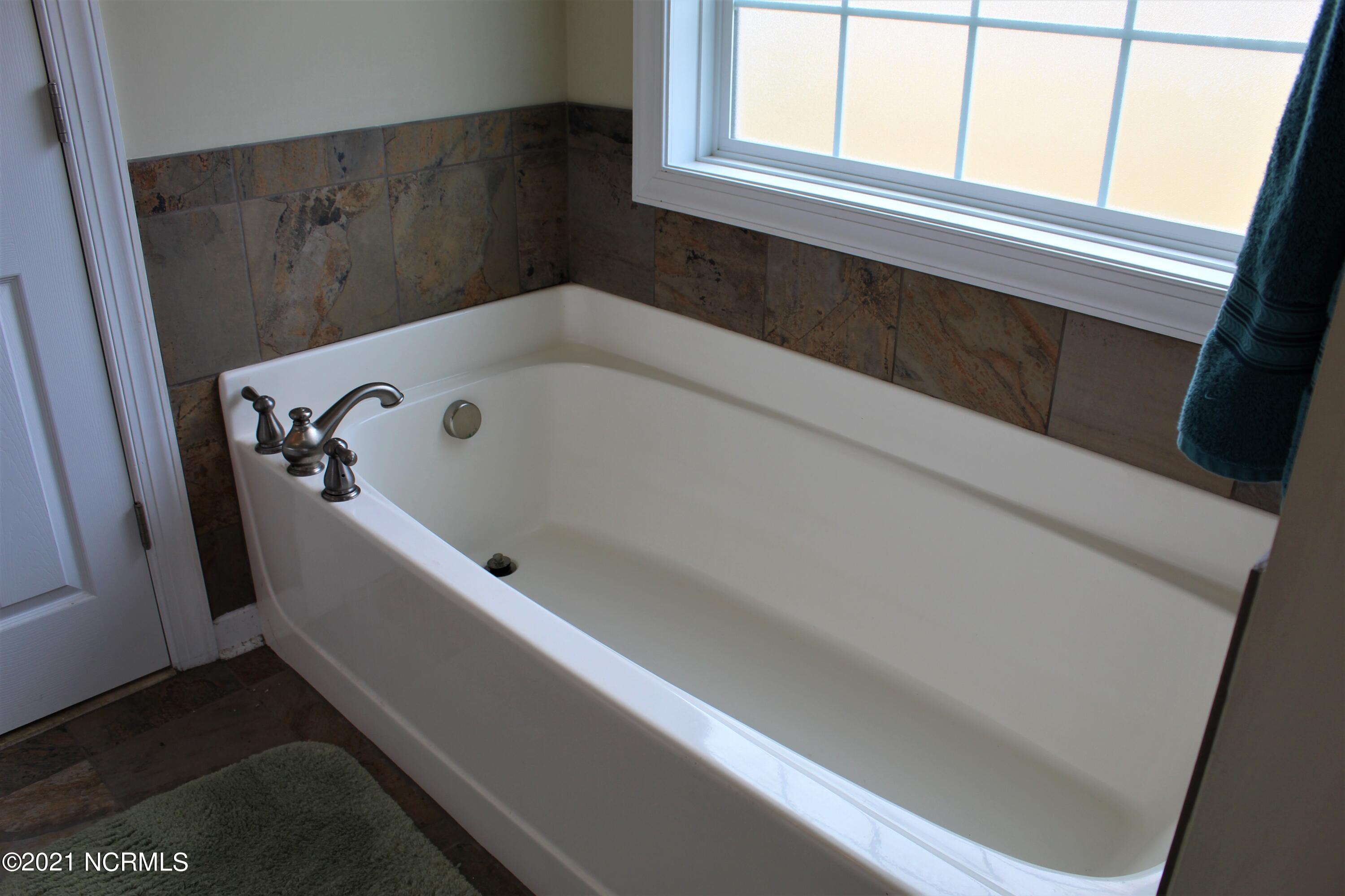 1841 Lansdowne Road Rocky Mount, NC 27804 - Photo 21 of 29 IMG_0596