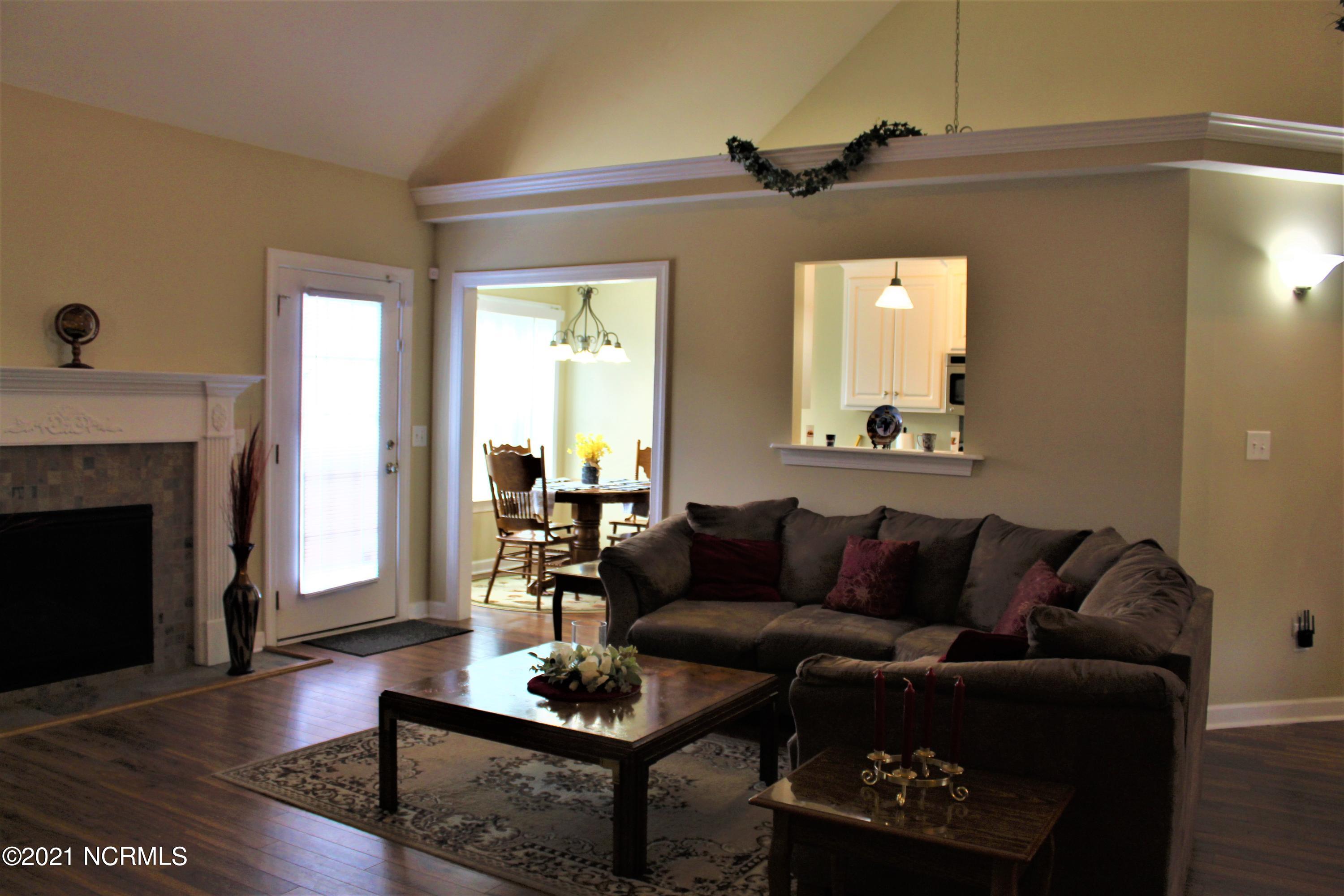 1841 Lansdowne Road Rocky Mount, NC 27804 - Photo 5 of 29 IMG_0574