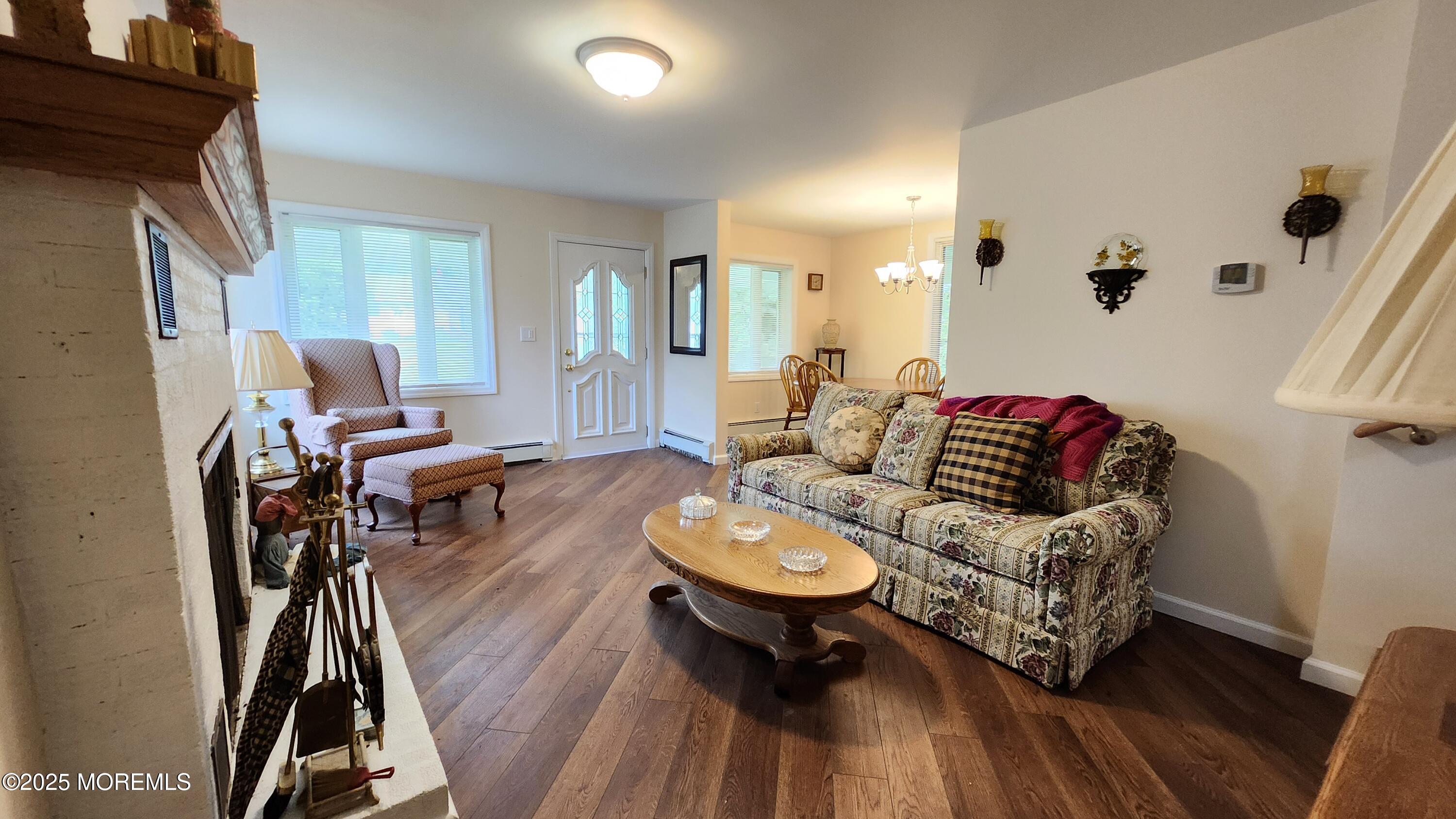 222 Robbins Road Neptune Township, NJ 07753 - Photo 5 of 10 1000008357