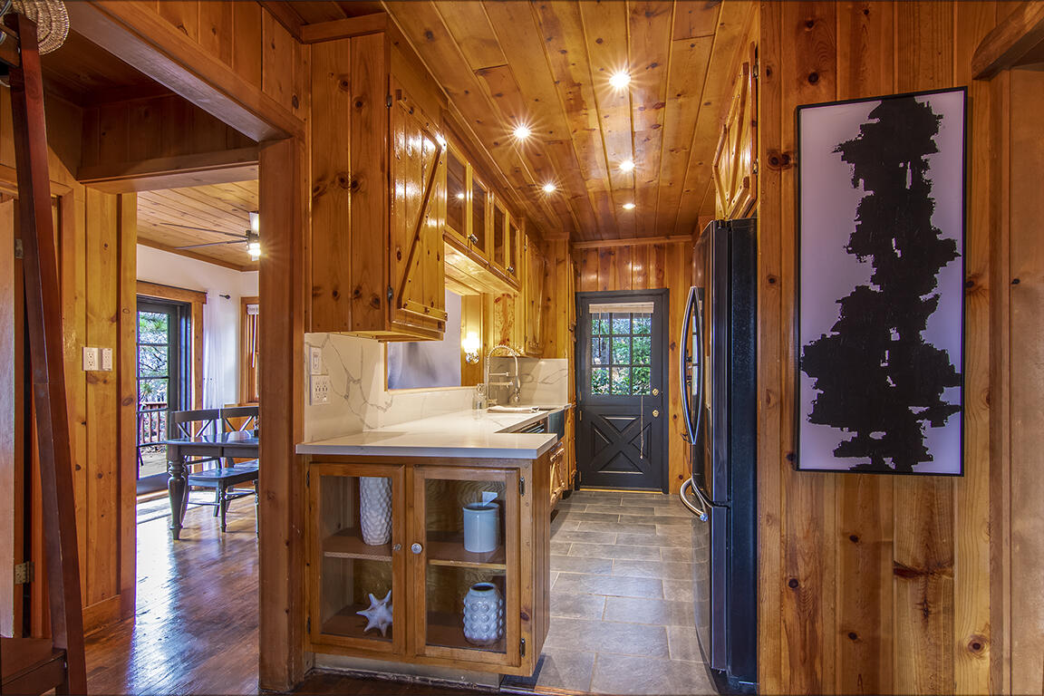 25455 Lodge Road Idyllwild, CA 92549 - Photo 12 of 95 IMG_6209