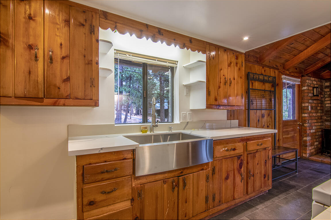 25455 Lodge Road Idyllwild, CA 92549 - Photo 66 of 95 IMG_6467