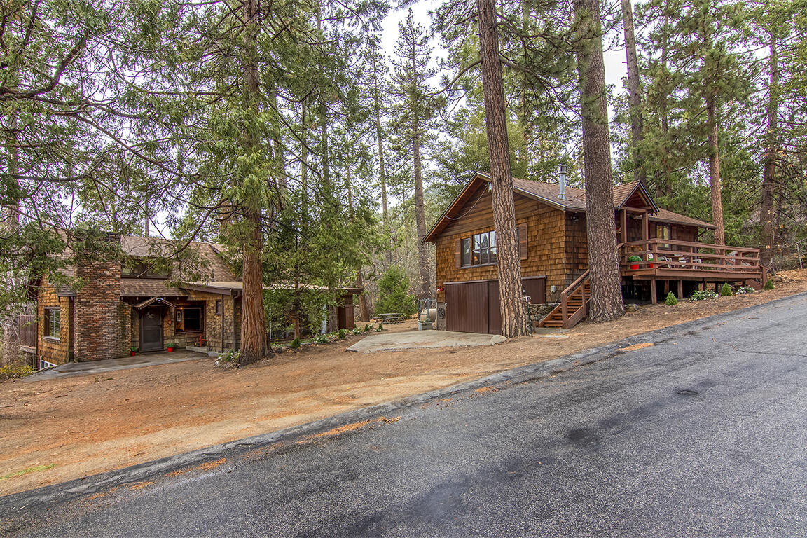 25455 Lodge Road Idyllwild, CA 92549 - Photo 76 of 95 a view of a house with a large space