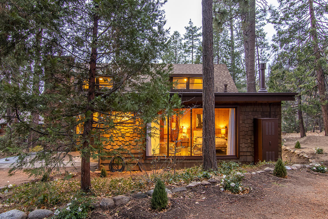 25455 Lodge Road Idyllwild, CA 92549 - Photo 83 of 95 IMG_6533