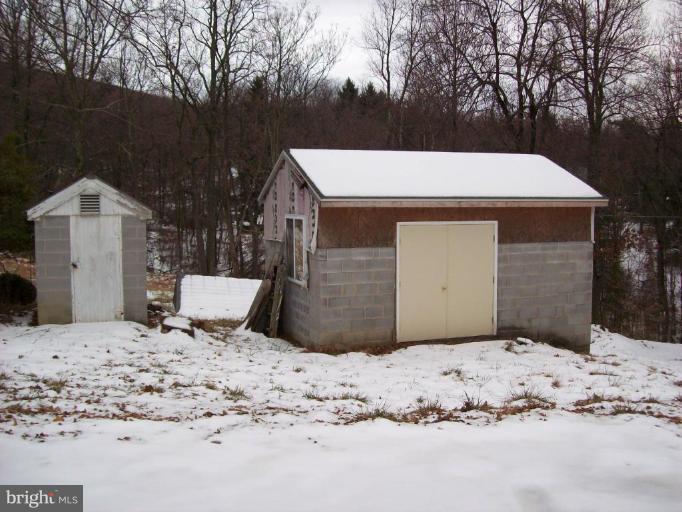 20901 Park Hall Road Rohrersville, MD 21779 - Photo 5 of 6 Exterior #5