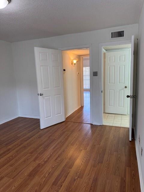16301 Ledgemont Lane, Unit 257 Addison, TX 75001 - Photo 16 of 21