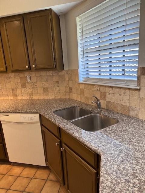 16301 Ledgemont Lane, Unit 257 Addison, TX 75001 - Photo 4 of 21