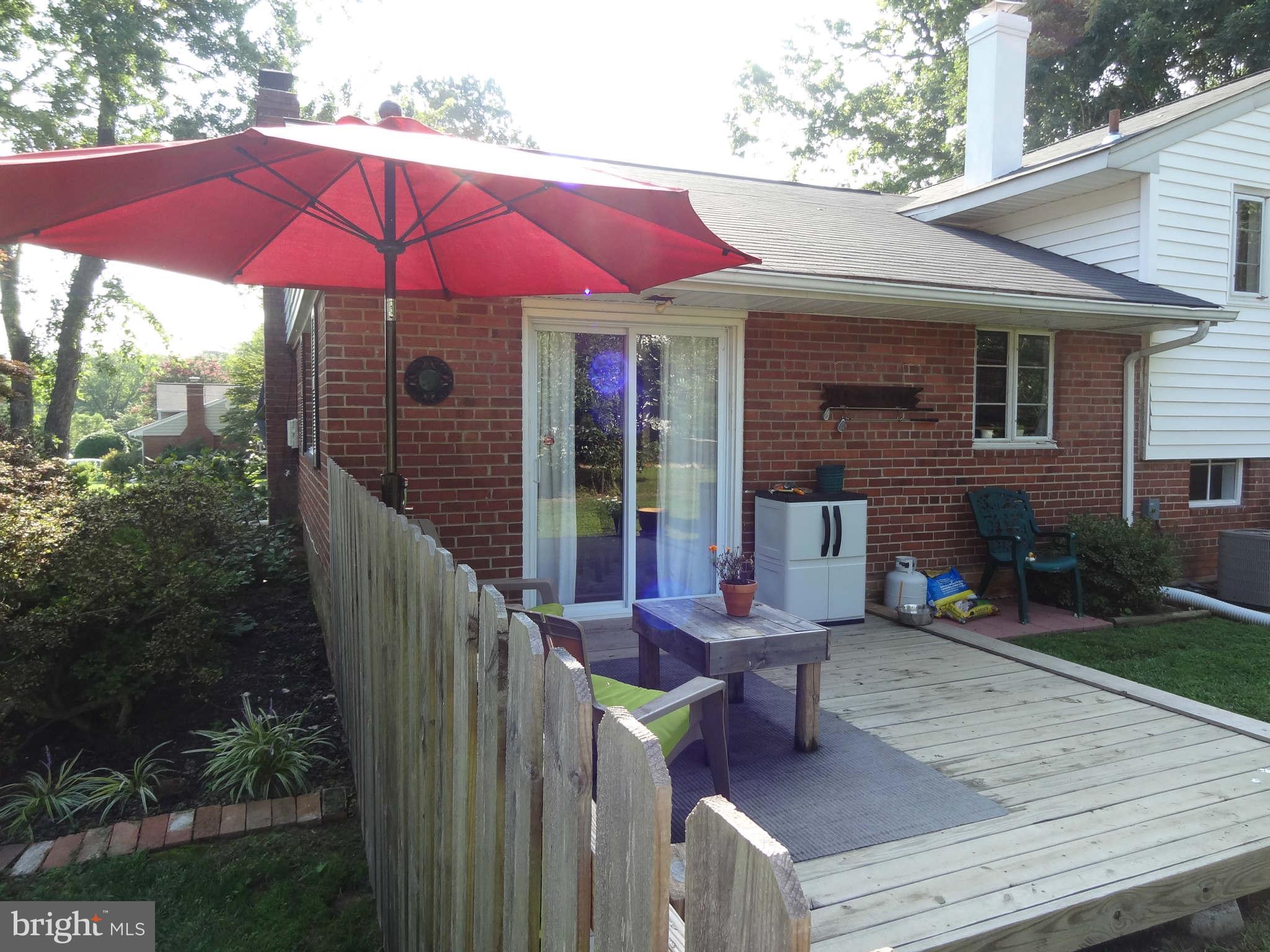 5301 Garner Street Springfield, VA 22151 - Photo 13 of 30 Exterior (Rear)