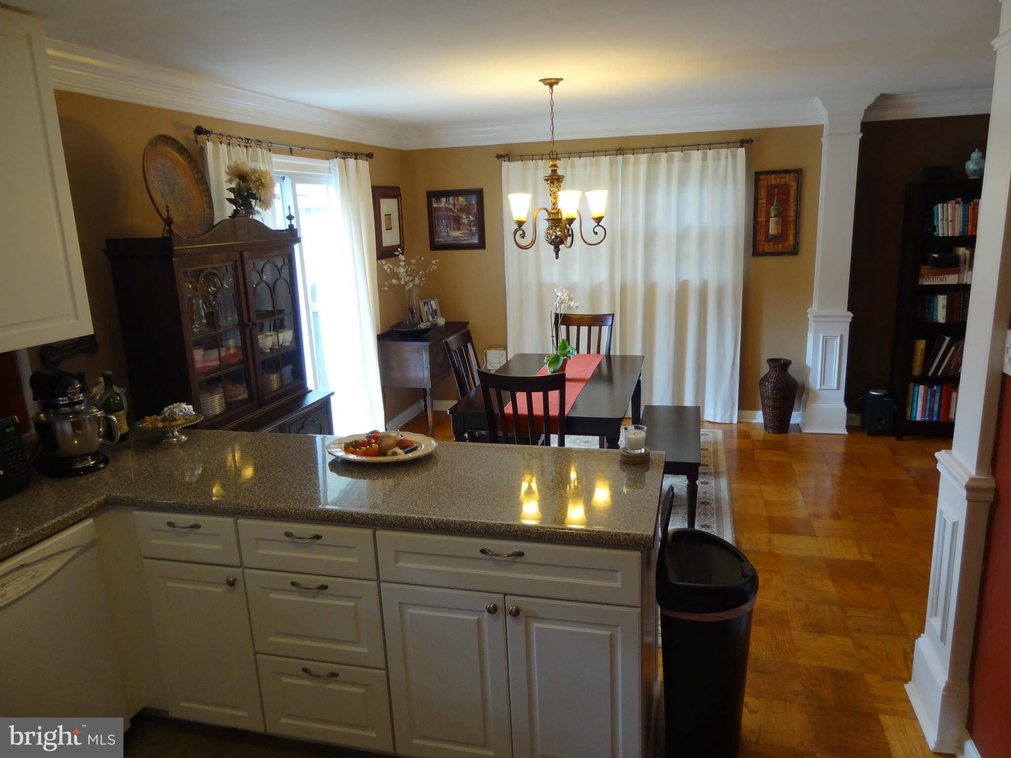 5301 Garner Street Springfield, VA 22151 - Photo 9 of 30 Dining Room