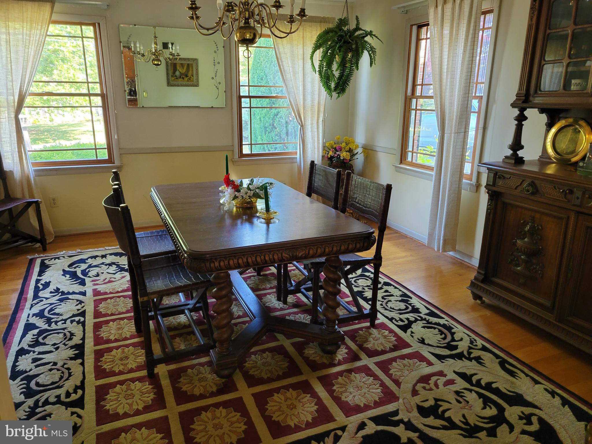 7430 Round Hill Road Frederick, MD 21702 - Photo 21 of 50 Room to enjoy a large family