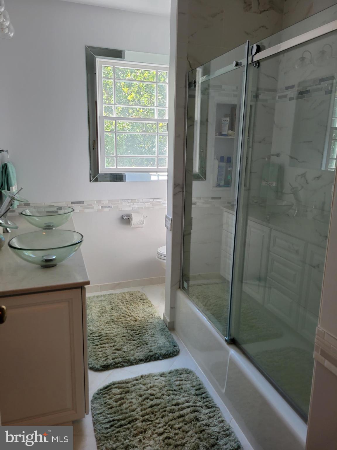 7430 Round Hill Road Frederick, MD 21702 - Photo 40 of 50 Fully renovated double sink bathroom