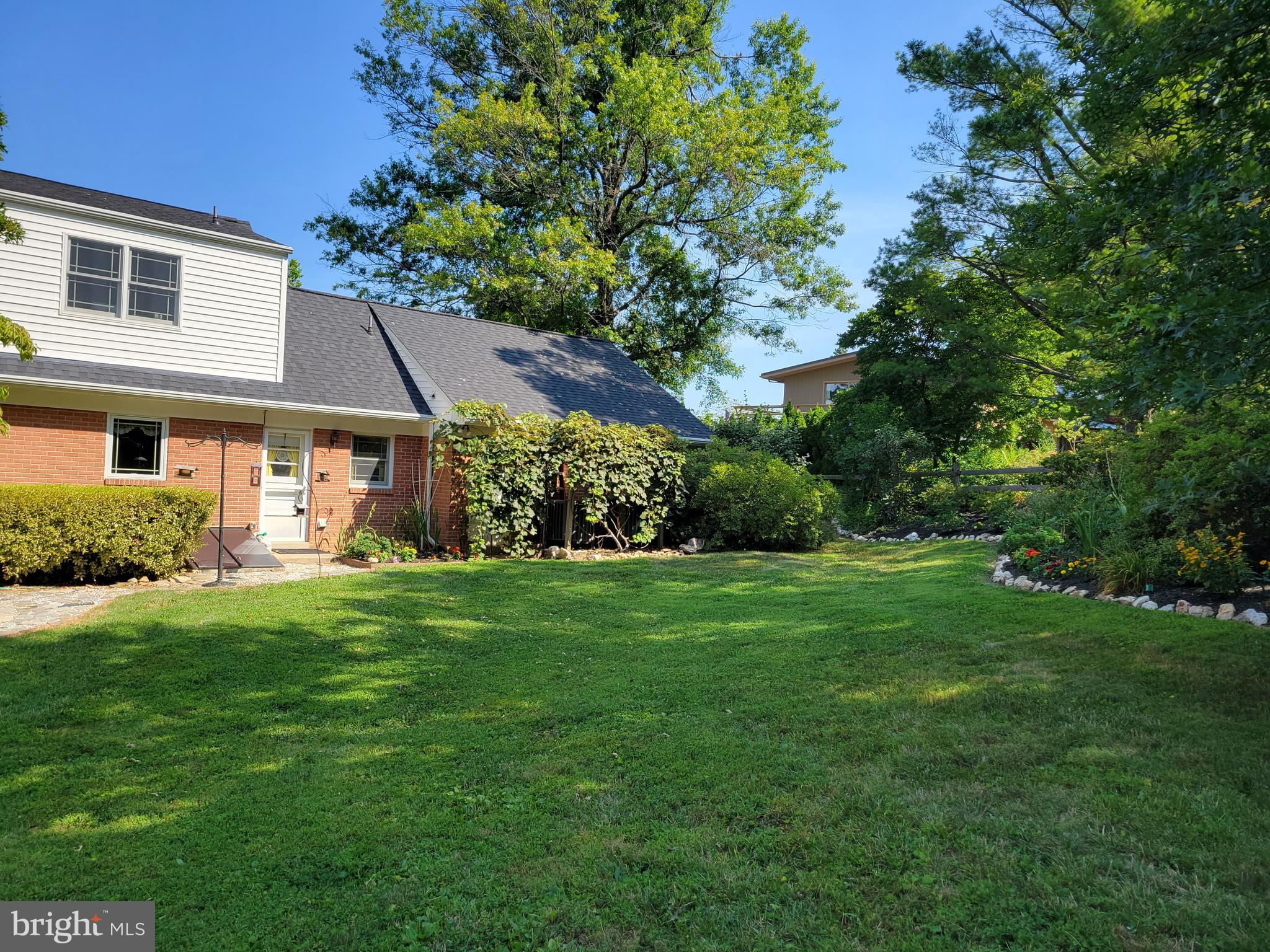 7430 Round Hill Road Frederick, MD 21702 - Photo 7 of 50