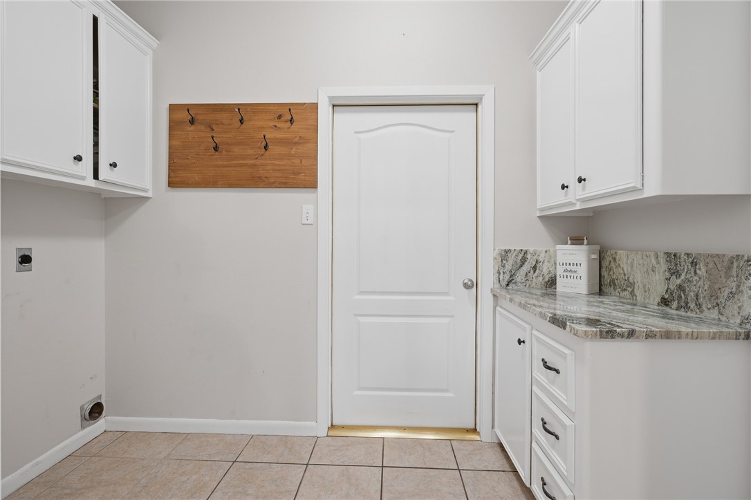 302 Long Point Drive Portland, TX 78374 - Photo 11 of 29 Gallery Image 11