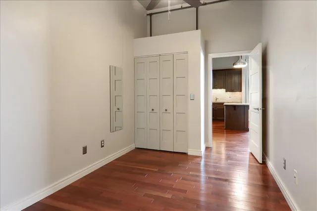 $189,900 | 212 North Center Street, Unit 603, Bloomington, IL 61701