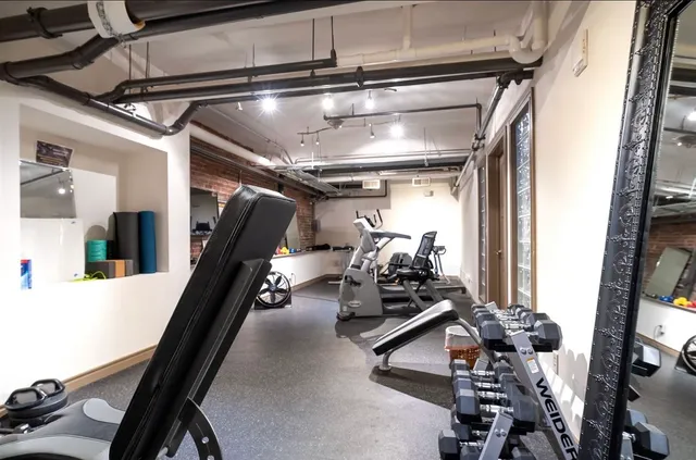 $189,900 | 212 North Center Street, Unit 603, Bloomington, IL 61701