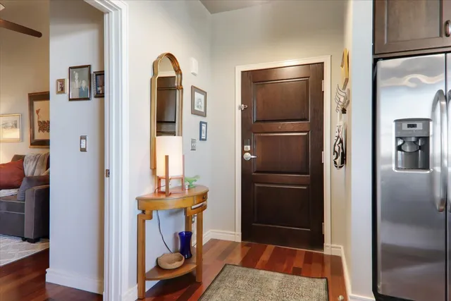 $189,900 | 212 North Center Street, Unit 603, Bloomington, IL 61701