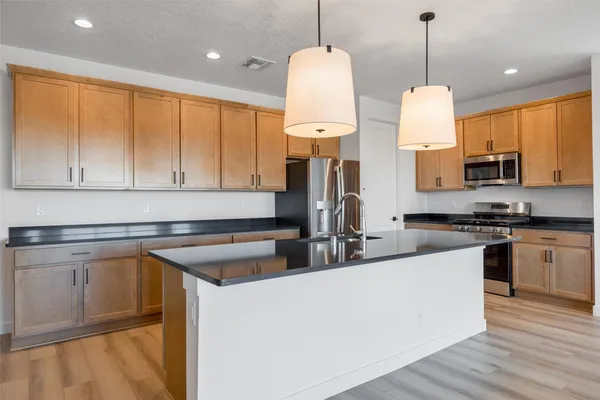 $754,000 | 75 Cadena Loop, Los Alamos, NM 87547
