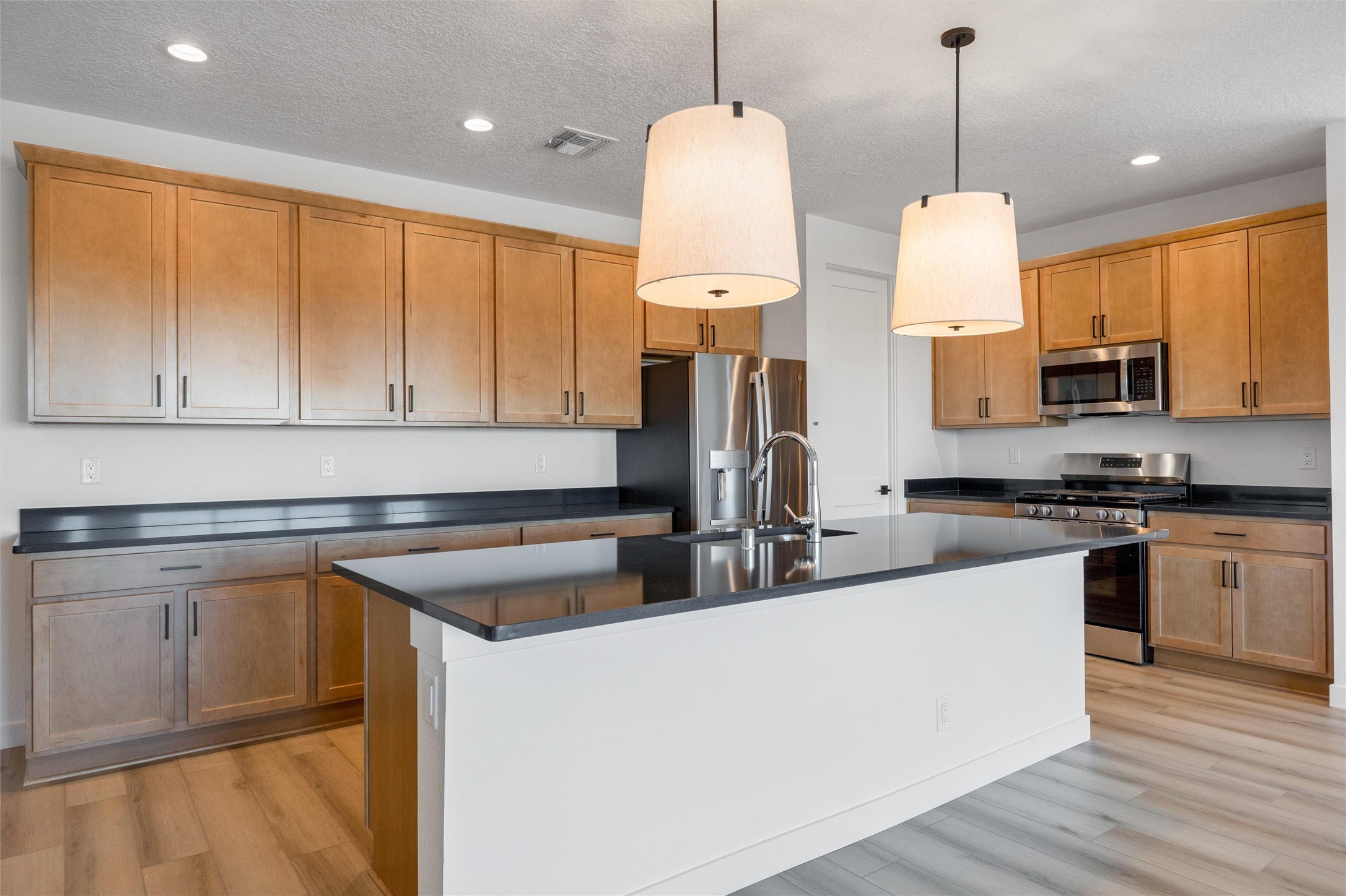 75 Cadena Loop Los Alamos, NM 87547 - Photo 1 of 30