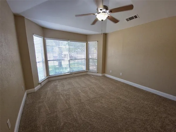 $295,000 | 1524 High Pointe Lane, Cedar Hill, TX 75104