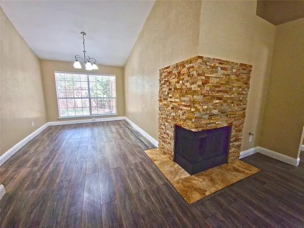 $295,000 | 1524 High Pointe Lane, Cedar Hill, TX 75104