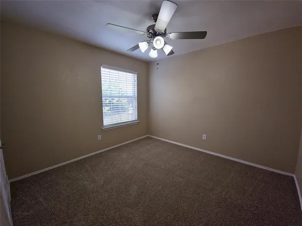 $295,000 | 1524 High Pointe Lane, Cedar Hill, TX 75104