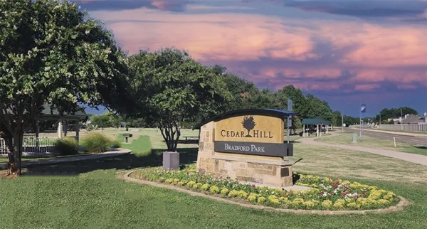 $295,000 | 1524 High Pointe Lane, Cedar Hill, TX 75104