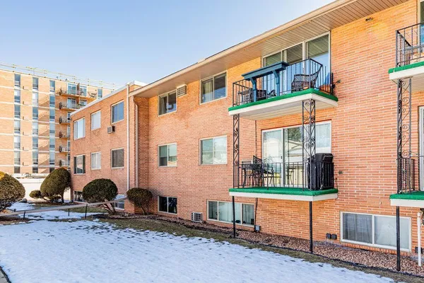 $132,000 | 605 7th Street South, Unit 20, Fargo, ND 58103