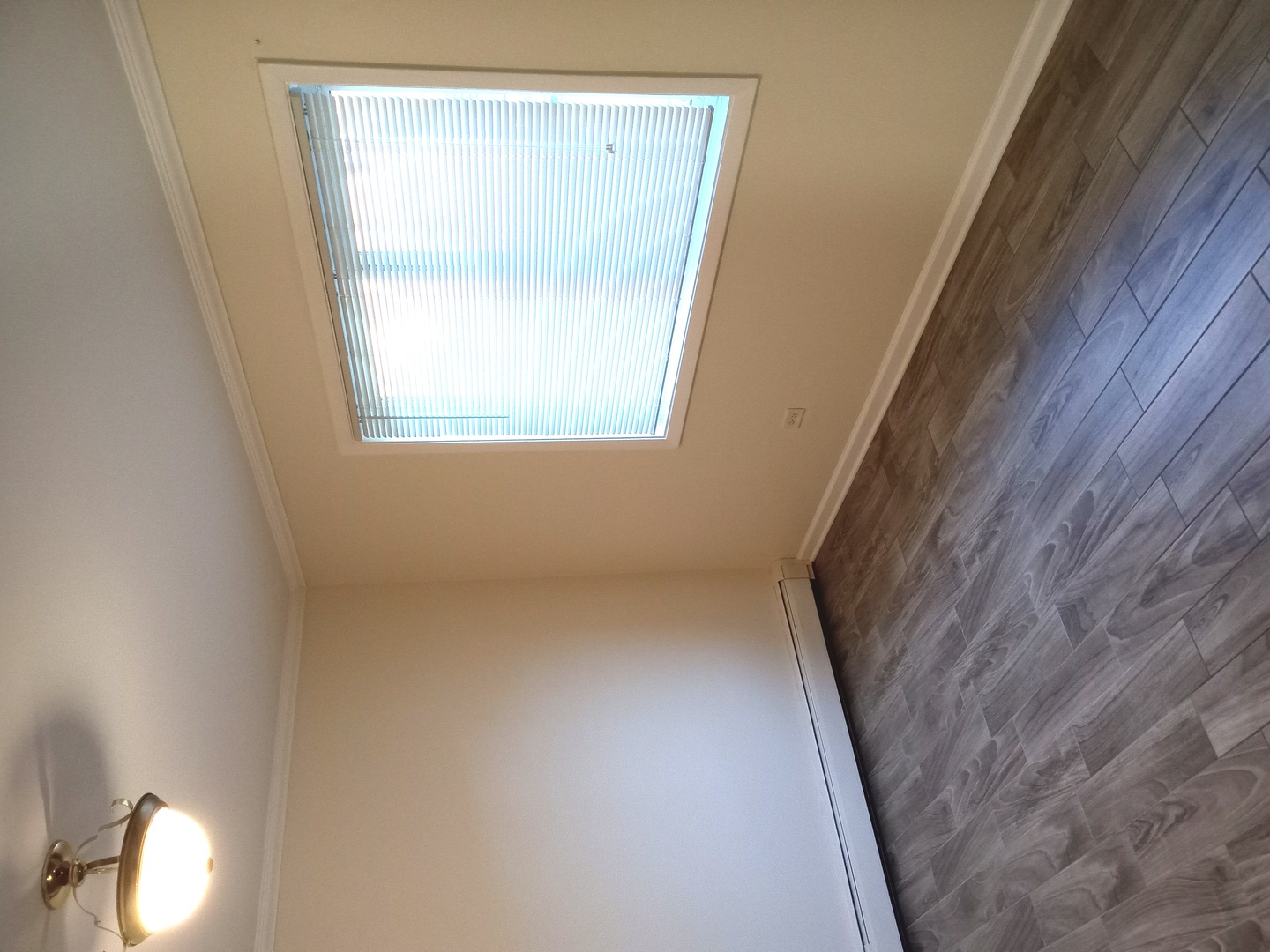 107 East Dundee Road, Unit 1S Wheeling, IL 60090 - Photo 7 of 9