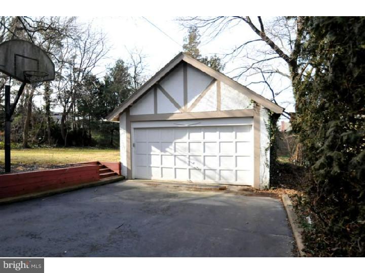 413 Vernon Road Jenkintown, PA 19046 - Photo 22 of 25 Garage