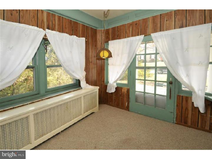 413 Vernon Road Jenkintown, PA 19046 - Photo 5 of 25 Sun Room