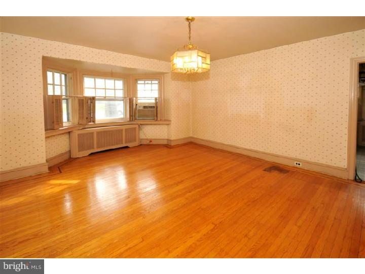 413 Vernon Road Jenkintown, PA 19046 - Photo 6 of 25 Dining Room