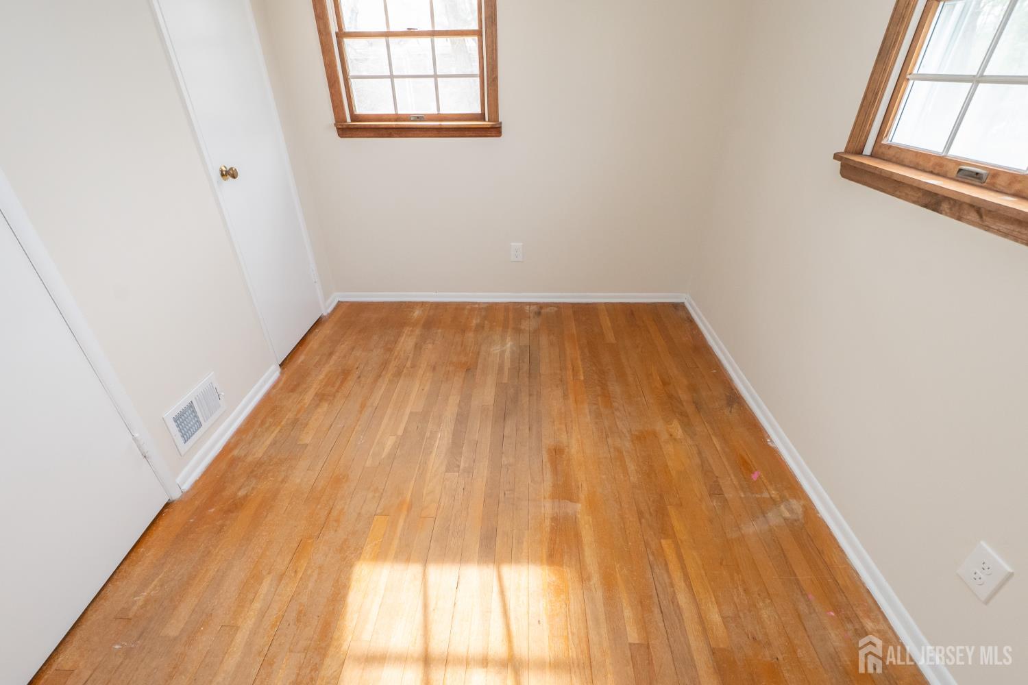 17 Rittner Lane Old Bridge, NJ 08857 - Photo 25 of 42