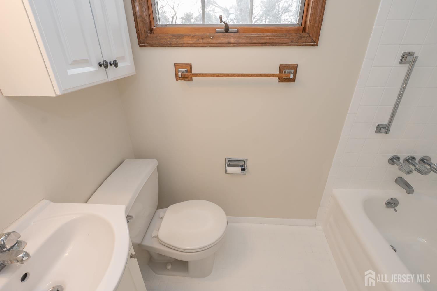 17 Rittner Lane Old Bridge, NJ 08857 - Photo 29 of 42