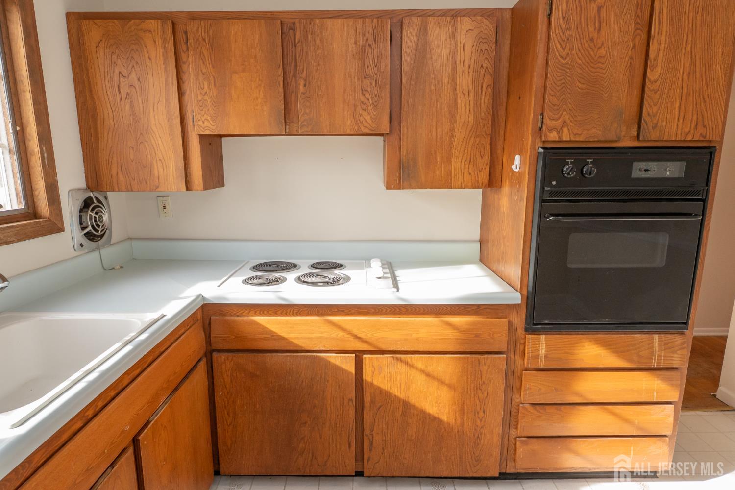 17 Rittner Lane Old Bridge, NJ 08857 - Photo 7 of 42