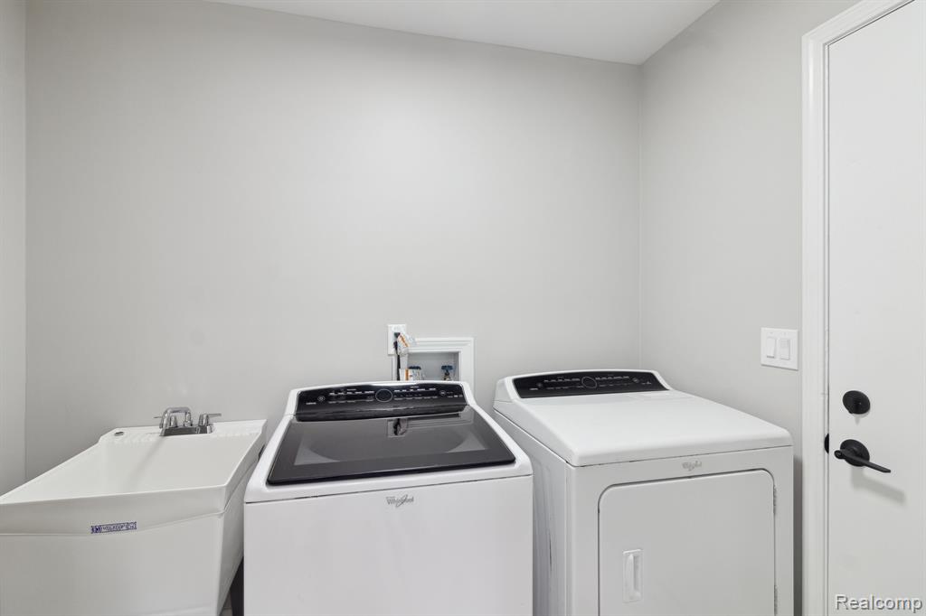 22300 River Ridge Trail Farmington Hills, MI 48335 - Photo 20 of 27