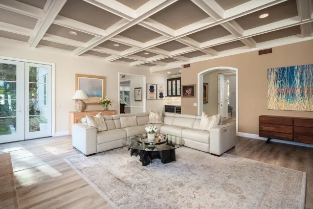 $4,100,000 | 17323 Circa Del Sur, Rancho Santa Fe, CA 92067
