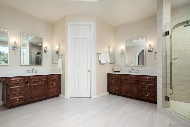 $4,100,000 | 17323 Circa Del Sur, Rancho Santa Fe, CA 92067