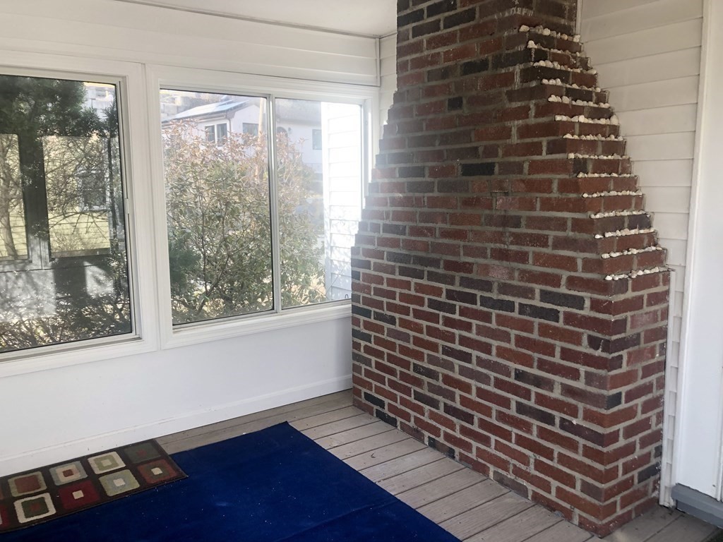 76 Upton Road Waltham, MA 02452 - Photo 21 of 22 Gallery Image 21