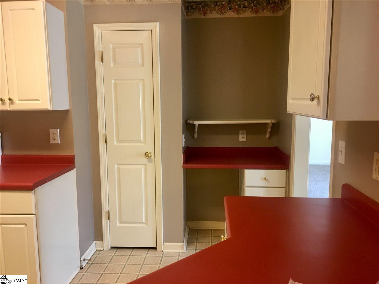 114 State Rd S-4-107 Easley, SC 29642 - Photo 7 of 18
