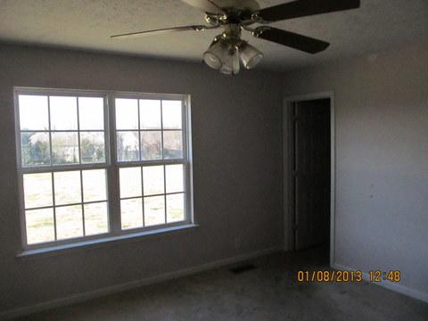 218 Johnny Ruth Court Murfreesboro, TN 37127 - Photo 10 of 13 Gallery Image 10