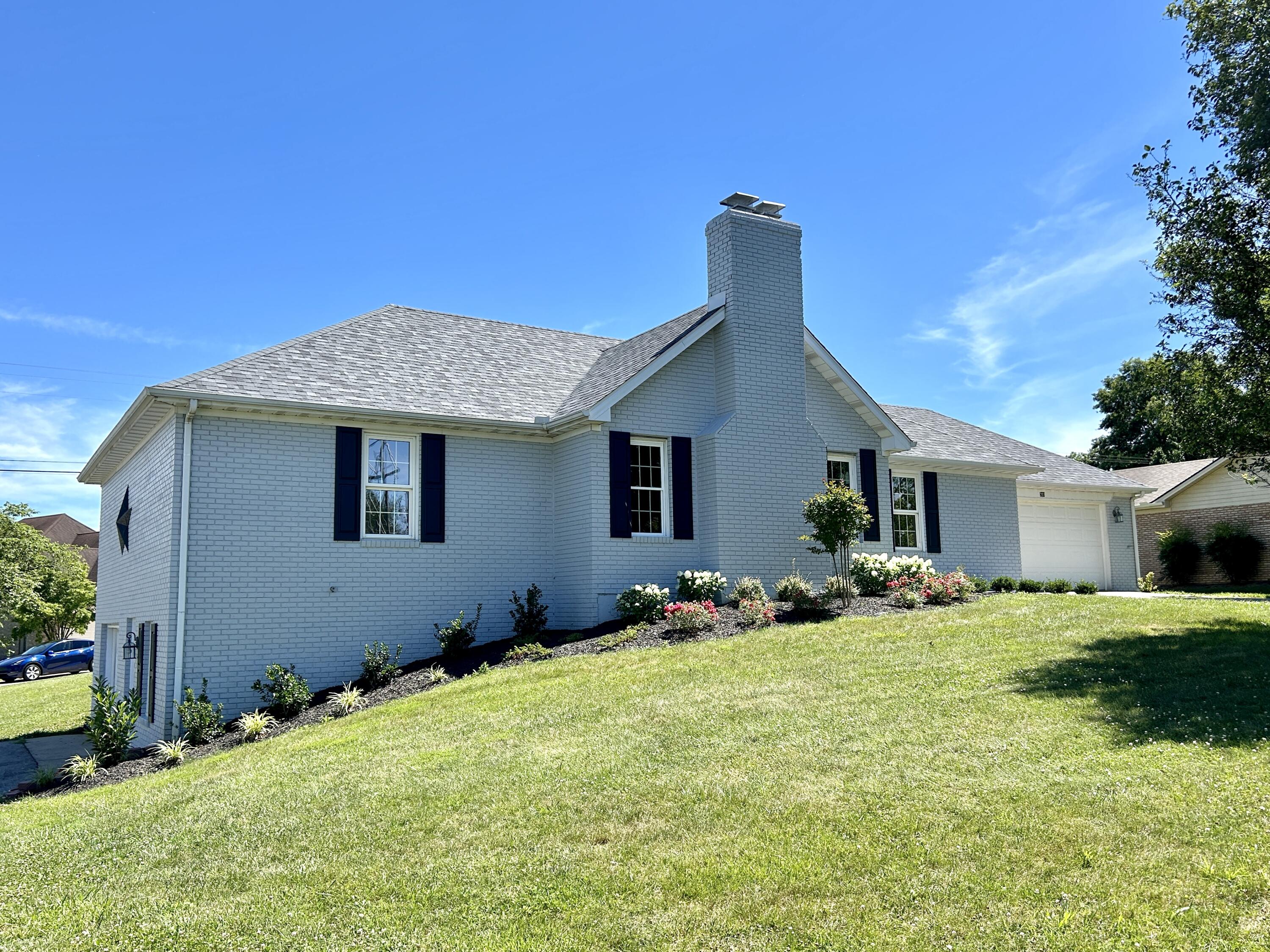 203 Ridgeview Drive Somerset, KY 42503 - Photo 1 of 42 IMG_2128
