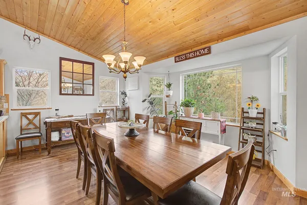$825,000 | 20485 Cotton Tail Lane, Culdesac, ID 83524