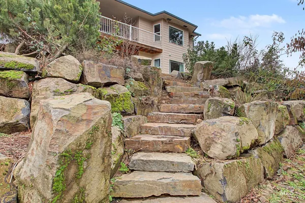 $825,000 | 20485 Cotton Tail Lane, Culdesac, ID 83524