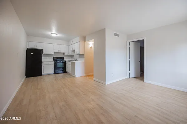 $895 | 1703 West Mountain View Road, Unit 4, Phoenix, AZ 85021