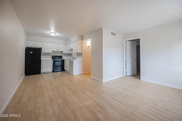 $795 | 1703 West Mountain View Road, Unit 4, Phoenix, AZ 85021