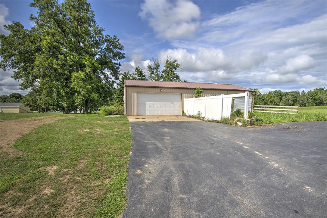 3330 South Baltimore Avenue Decatur, IL 62521 - Photo 29 of 34
