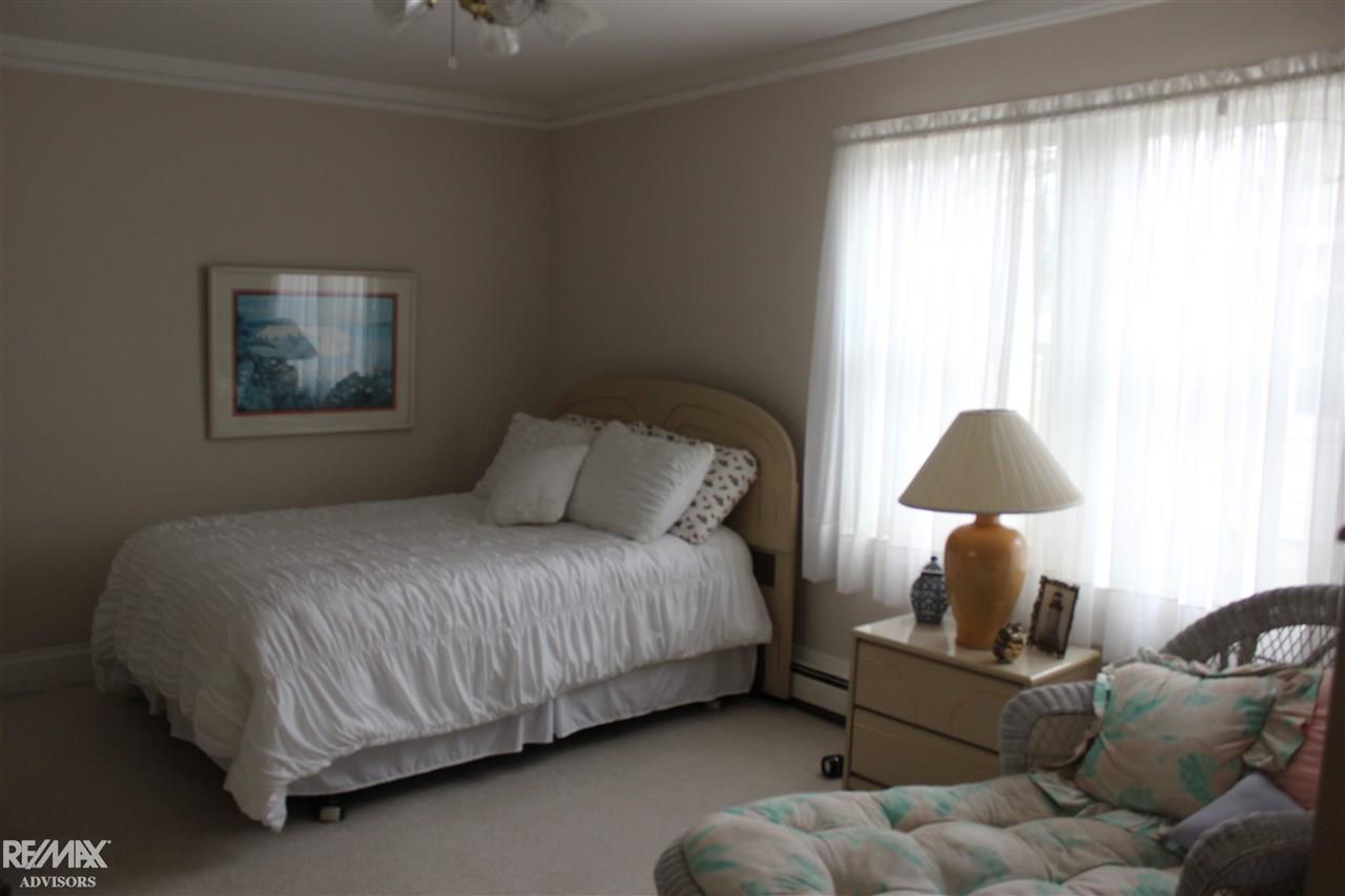 5237 Pointe Tremble Road Algonac, MI 48001 - Photo 20 of 35 31312443-19.JPG