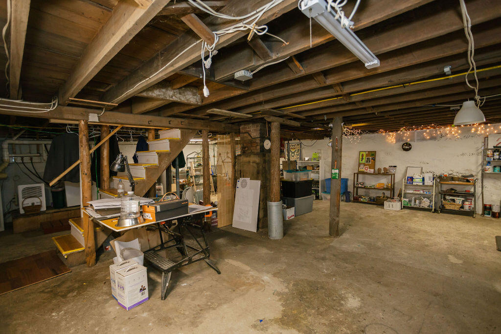 140 Maple Avenue Farmington, ME 04938 - Photo 20 of 63 taylor-kaminsky-photo-18